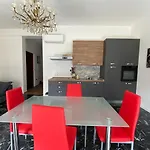Ludo's 3* קליארי